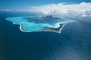 Bora Bora Island Impressions: French Polynesia, Society Islands, Aerial view of Bora Bora Island (photo)
