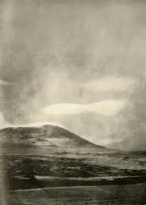 Ernest Shackleton Impressions: Dumb-Bell Cloud Above Erebus, c1908, (1909)