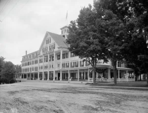 Black And White Building Photos Impressions: The Sinclair, Bethlehem, N.H. c1907. Creator: Unknown