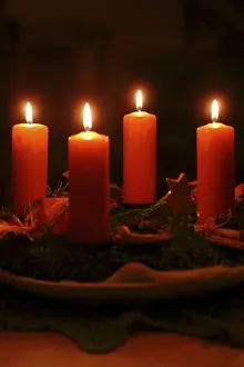 Advent Wreath Decoration Impressions: Advent