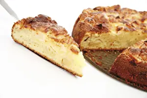 Apple Pie Slice Impressions: Apple pie, slice on a pie server
