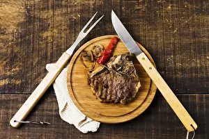 Barbecue Meal Ideas Impressions: Beefsteak portion rustic table