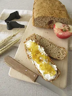 Baked Goods Nutrition Impressions: Bread from the bread maker with fruit spread