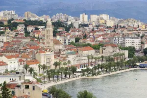 Urban Building Design Impressions: Split
