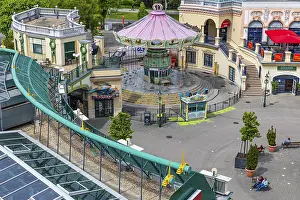 Prater Theme Park Austria Impressions: The Chain Carousel, top view, Prater