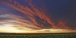 Empty Sky With Clouds Impressions: Cloud front approaching