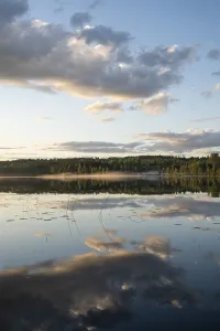 Cloudy Sky Reflection Impressions: Clouds reflected on the water surface