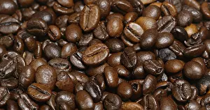 Studio Shot Coffee Impressions: Coffee Beans