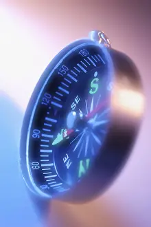 Compass Navigation Impressions: Compass