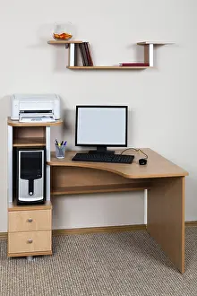 Empty Office Workspace Impressions: Computer and printer on the desk in the office