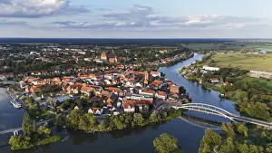 Historic Old Town Aerial Shot Impressions: Default