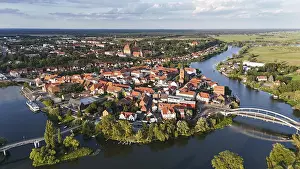 Historic Old Town Aerial Shot Impressions: Default