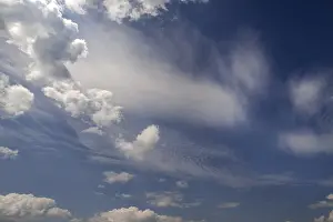 Cloud Formations Impressions: Different cloud formations