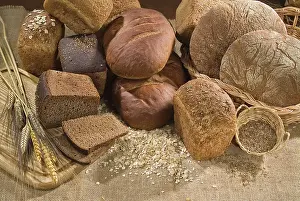 White Bread Studio Shot Impressions: Different kinds of bread on a studio background