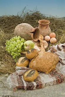 Diverse Breakfast Options Impressions: Different kinds of bread on a studio background