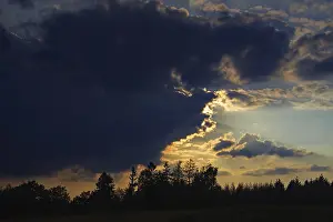 Sunset Landscape Photography Impressions: Dramatic cloud formations at sunset