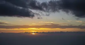 Soft Lightning Effect Impressions: Dramatic clouds, sunset