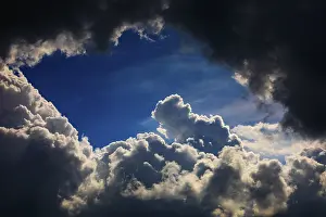 Thunderstorm Atmosphere Impressions: Dramatic cloudscape with (cumulus) clouds