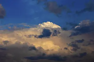 Gloomy Evening Sky Impressions: Dramatic cloudscape with (cumulus) clouds at dusk