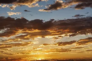 Arizona Sunset Impressions: Dramatic cloudy sky at sunset, backlight