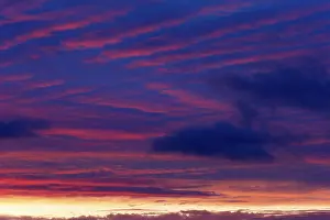 Atmospheric Light Scene Impressions: Dramatic evening sky at sunset