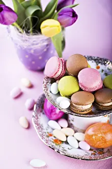 Sweet Dessert Display Impressions: The easter installation with macarons