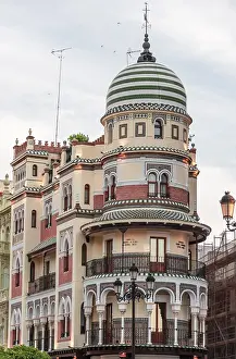 Moorish Architecture Spain Impressions: Edificio de La Adriatica, Avenida de la Constitucion