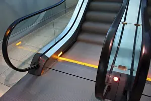 Deserted Escalator Impressions: Escalator