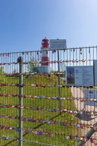 Blue Sky Lighthouse Photo Impressions: Falshoeft lighthouse, navigation