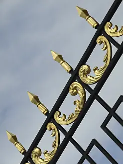 Wrought Iron Fence Impressions: Fence