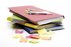 Colorful Stationery Impressions: Folder, post-it notes and pens