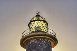 Barren Canary Islands Impressions: HDR, backlight, lighthouse, close