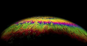 Natural Scientific Research Impressions: Interference of equal thickness