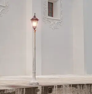 Lantern Pole Impressions: A lantern pole in a square with copy space