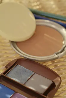 Personal Grooming Products Impressions: Make up accessories