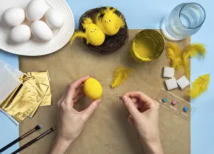 Easter Chick Decoration Impressions: How to make a chick from eggs for Easter decor