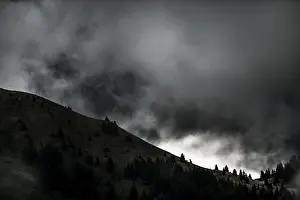Overcast Sky Scenery Impressions: Mountain ridge with dramatic clouds