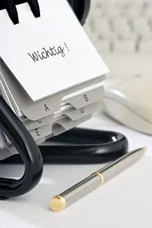 Time Management Tools Impressions: Notepad on desk, important, note