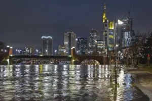 Long Exposure Cityscape Photography Impressions: After persistent rainfall