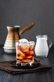 Ice Covered Glass Impressions: Process of making iced coffee