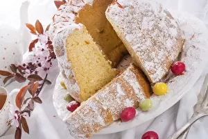 Saffron Easter Babka Impressions: Saffron Easter Babka