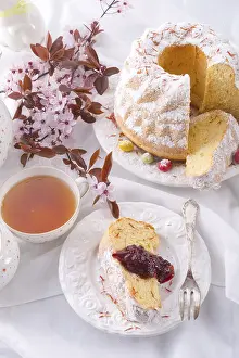 Saffron Easter Babka Impressions: Saffron Easter Babka