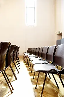 Empty Room Impressions: Empty seats