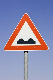 Street Traffic Signs Impressions: Sign: Indication of bumpy road