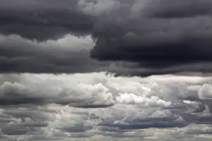 Stormy Atmosphere Impressions: Storm clouds