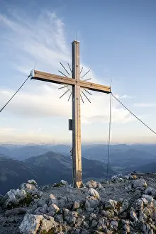 Austria Mountain Peak Impressions: Summit cross of the Scheffauer