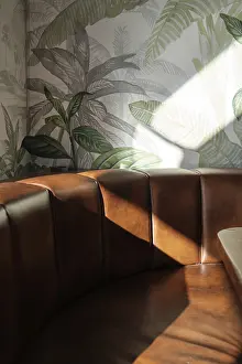 Restaurant Interior Design Impressions: Sunlight streams through a window