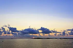 United Kingdom Travel Photography Impressions: Sunset behind clouds, Archipelago