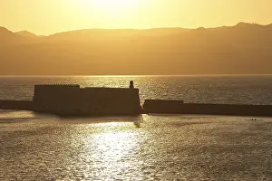 Venetian Sea Fortress Impressions: Sunset, evening light, backlight