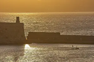 Historic Fortification Building Impressions: Sunset, evening light, backlight